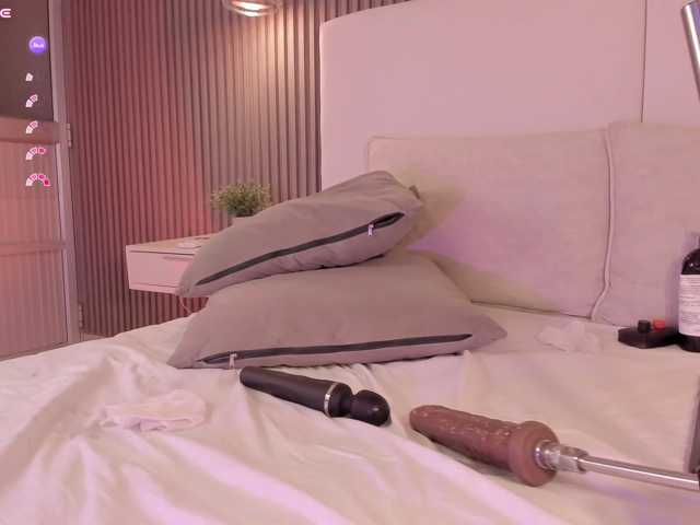 annie-clarkson live cam on BongaCams