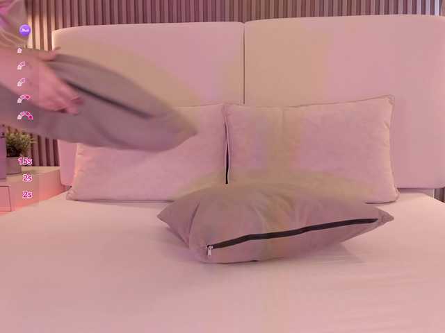 annie-clarkson live cam on BongaCams