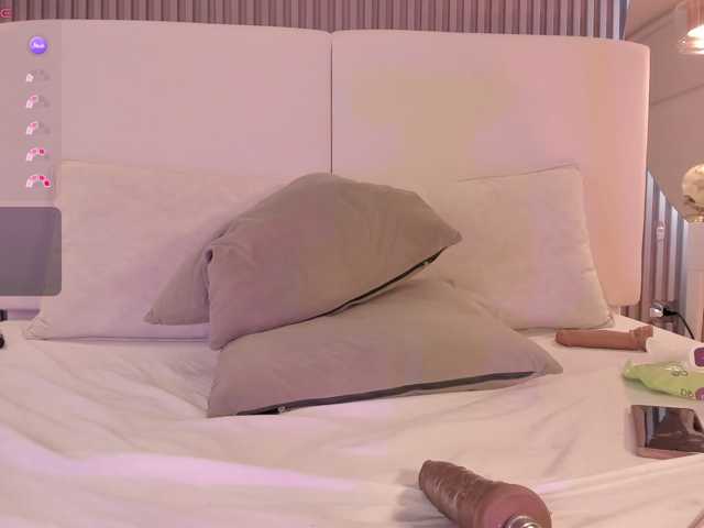 annie-clarkson live cam on BongaCams