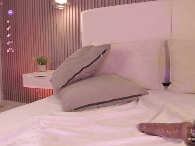 annie-clarkson live cam on BongaCams