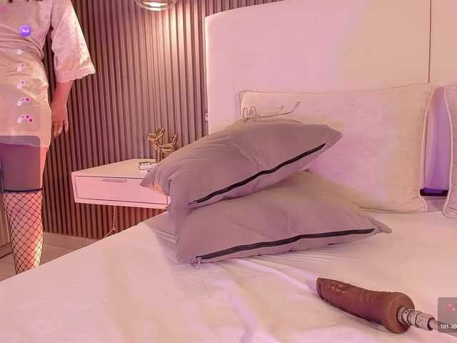 annie-clarkson live cam on BongaCams
