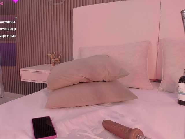 annie-clarkson live cam on BongaCams
