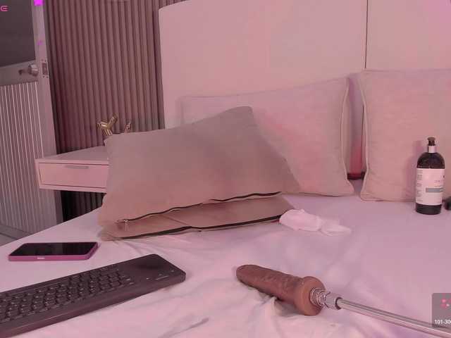 annie-clarkson live cam on BongaCams