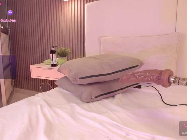 annie-clarkson live cam on BongaCams