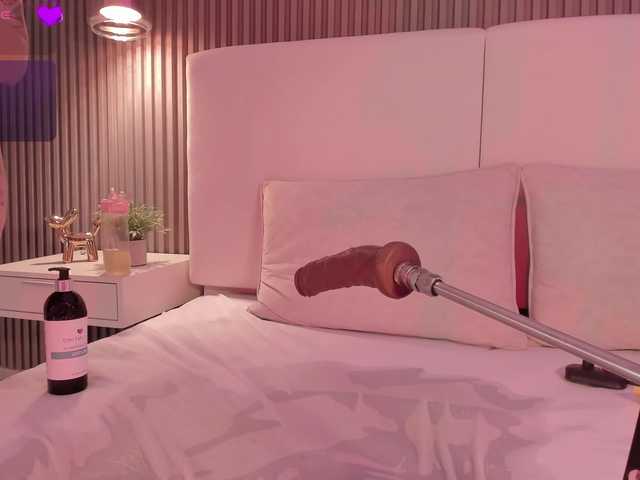 annie-clarkson live cam on BongaCams