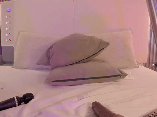 annie-clarkson live cam on BongaCams