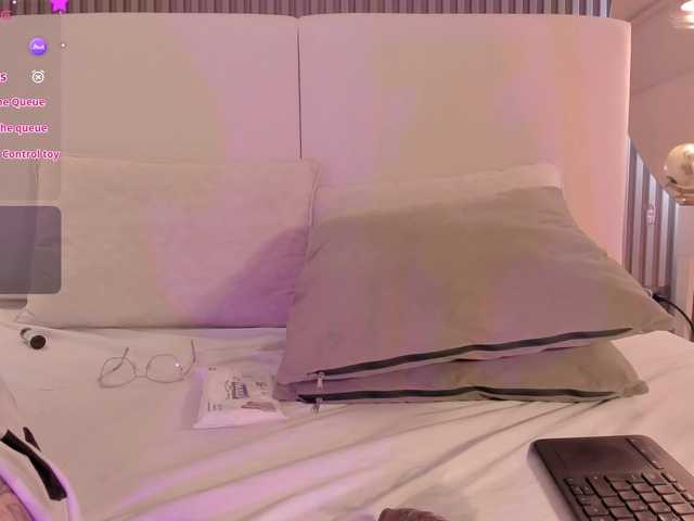 annie-clarkson live cam on BongaCams