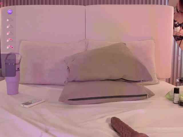 annie-clarkson webcam