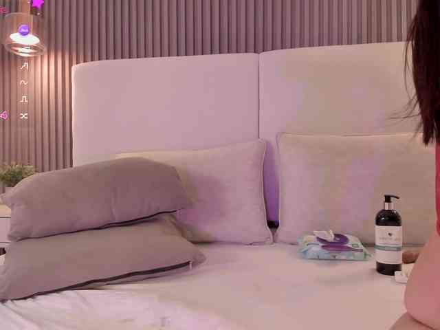 annie-clarkson webcam