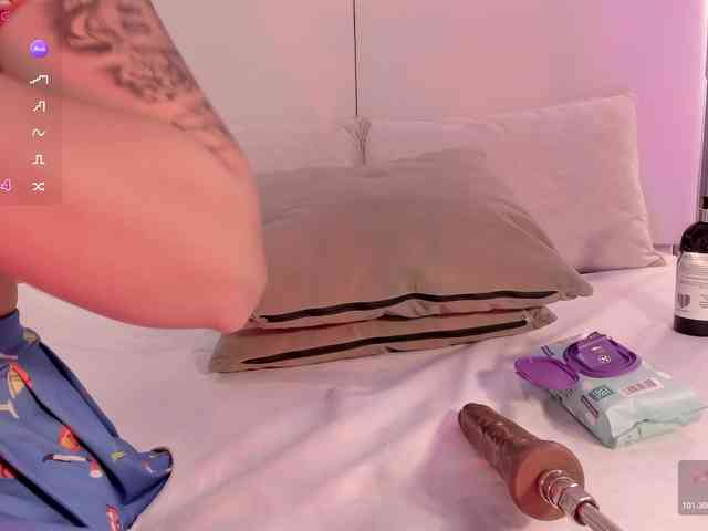 annie-clarkson webcam
