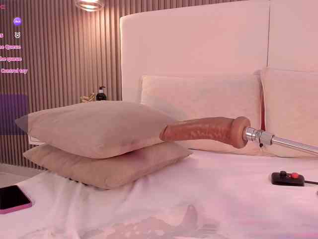 annie-clarkson webcam