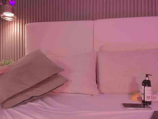 annie-clarkson webcam