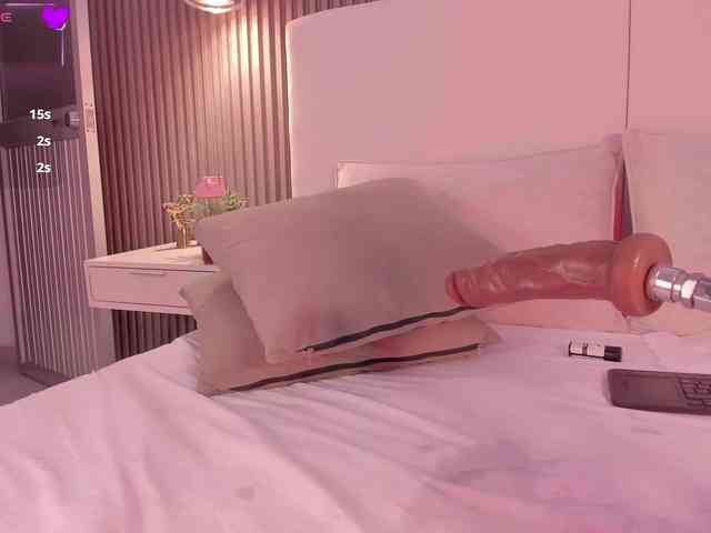 annie-clarkson webcam