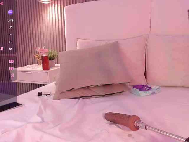 annie-clarkson webcam