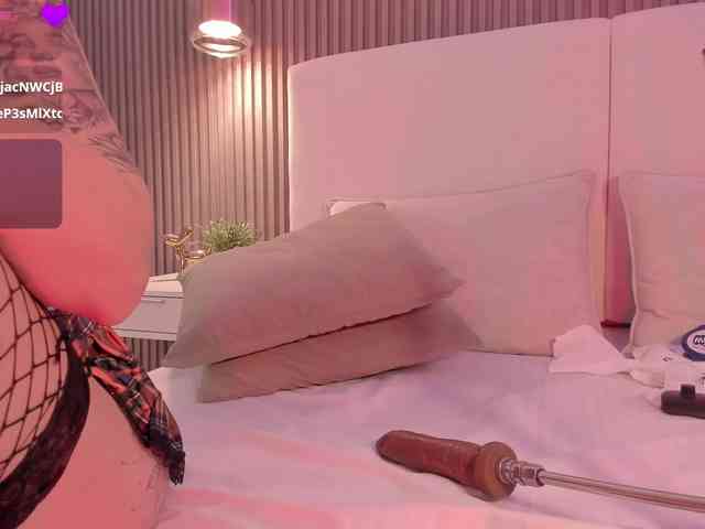 annie-clarkson webcam