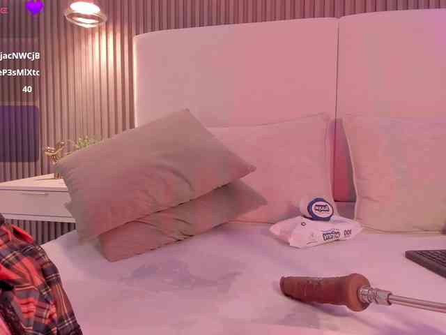 annie-clarkson webcam