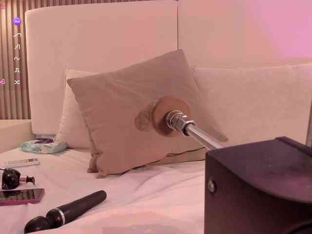 annie-clarkson webcam