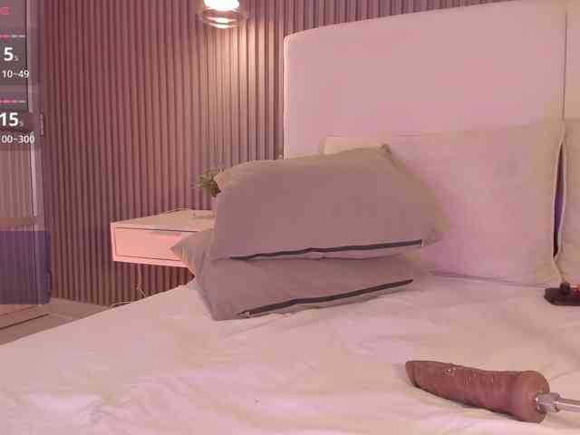 annie-clarkson webcam