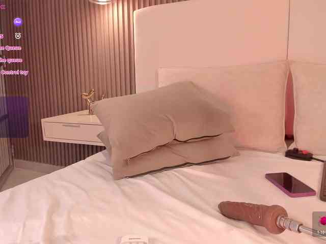 annie-clarkson webcam