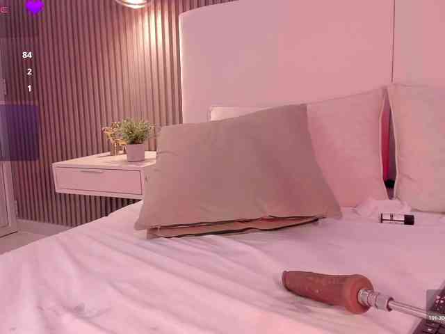 annie-clarkson webcam