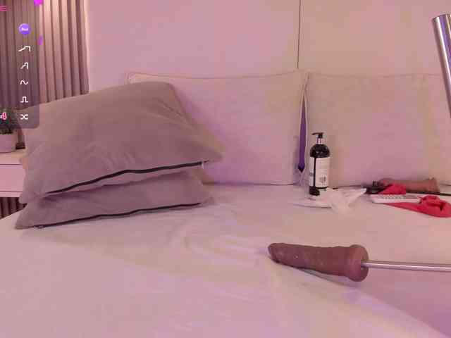 annie-clarkson webcam