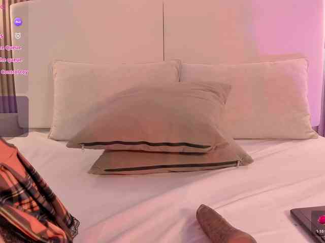 annie-clarkson webcam