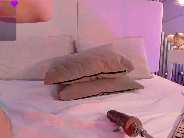 annie-clarkson webcam