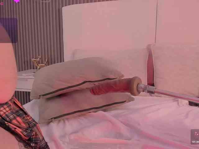 annie-clarkson webcam