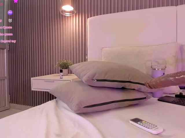 annie-clarkson webcam