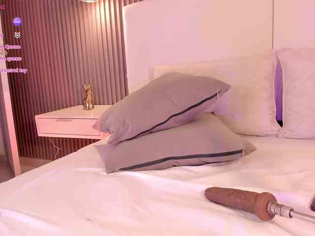 annie-clarkson webcam