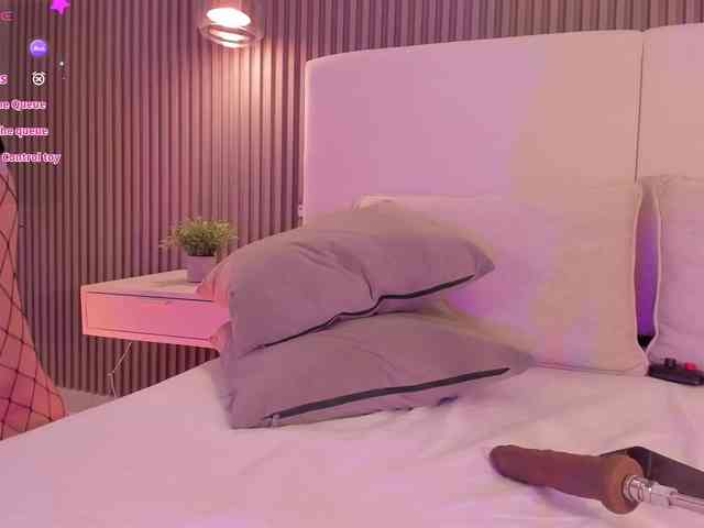 annie-clarkson webcam