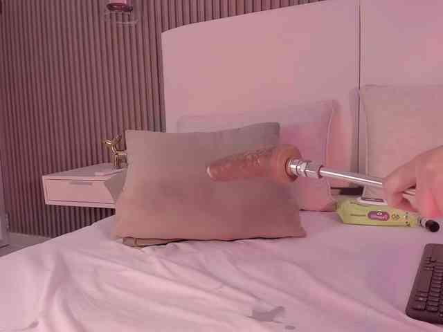 annie-clarkson Sex Cam Show