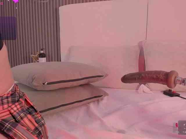 annie-clarkson webcam