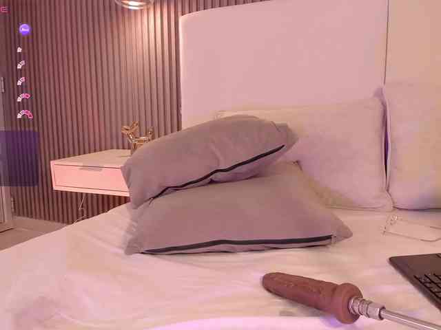 annie-clarkson webcam