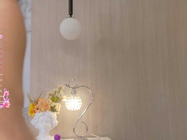 LindaSelena live cam on BongaCams