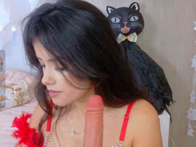 LindaSelena