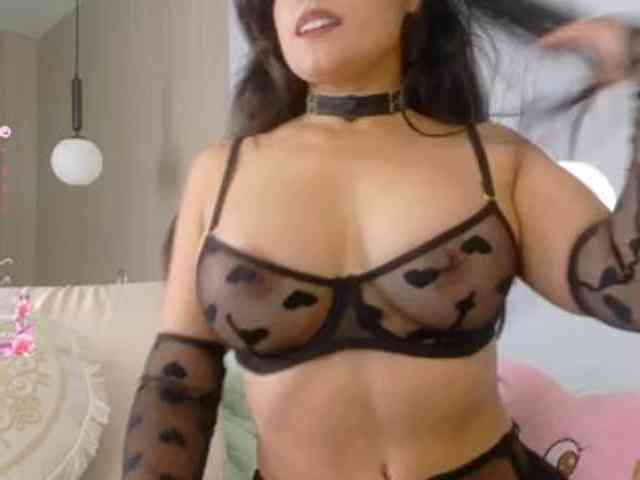 LindaSelena webcam