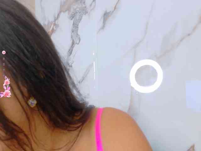 LindaSelena webcam
