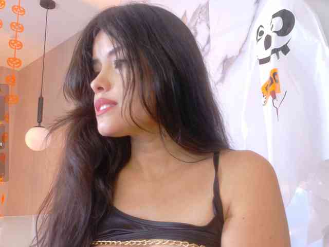 LindaSelena