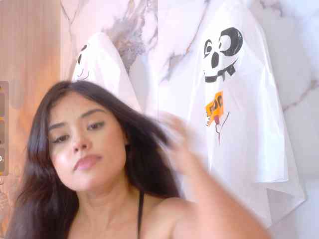 LindaSelena
