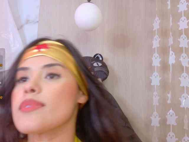 LindaSelena
