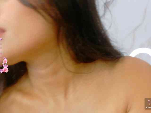 LindaSelena