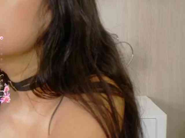 LindaSelena webcam