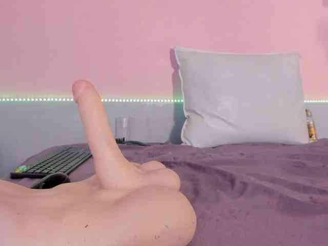 Stefany-gonzales webcam