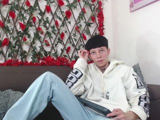 LiamBrown09 Porn Show