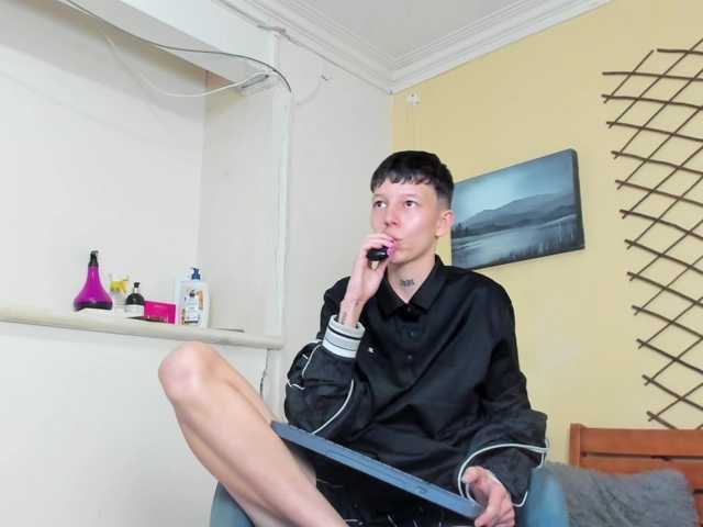 LiamBrown09 live cam on BongaCams