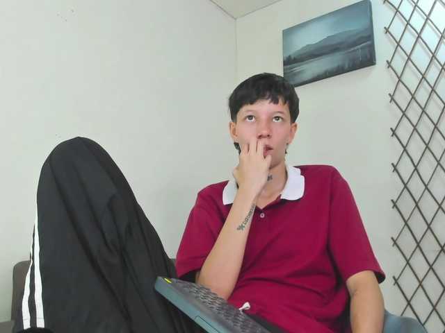 LiamBrown09 live cam on BongaCams