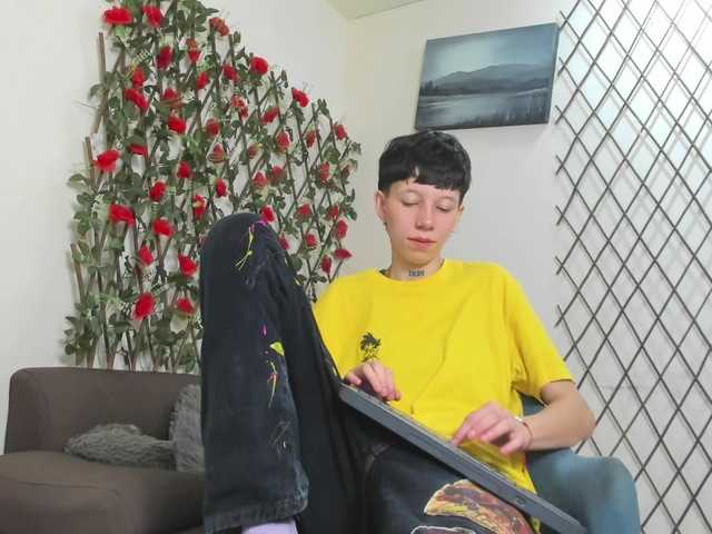 LiamBrown09 live cam on BongaCams