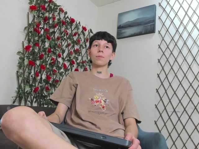 LiamBrown09 live cam on BongaCams