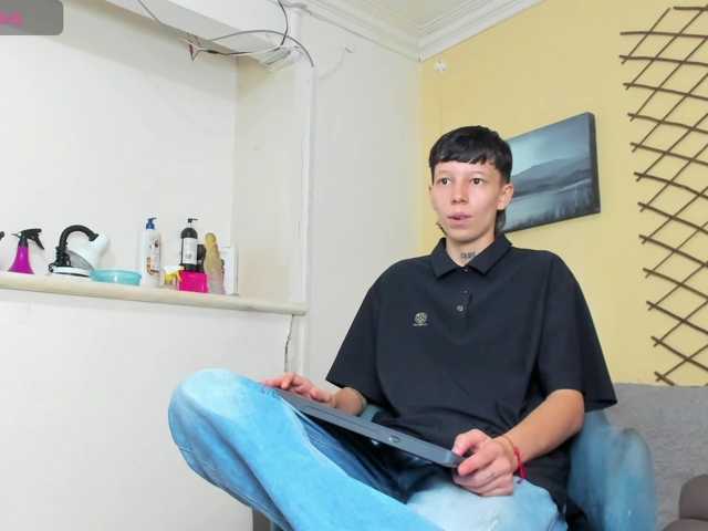 LiamBrown09 live cam on BongaCams
